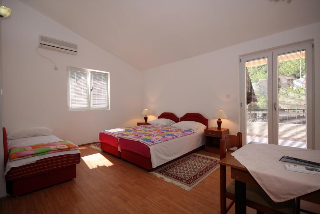 Apartments Raicevic Будва Стая снимка