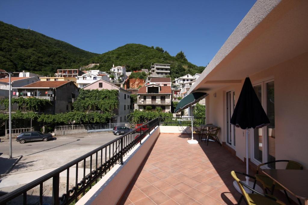 Apartments Raicevic Будва Стая снимка